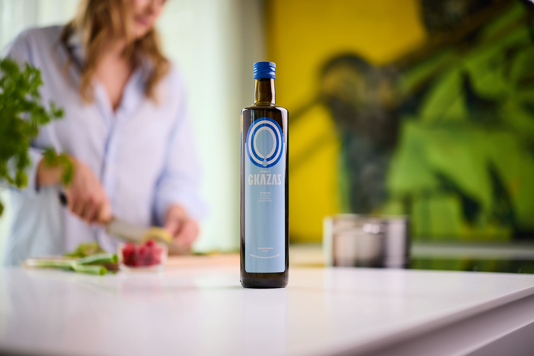 Extra virgin olive oil 750ML bottle - Image 3